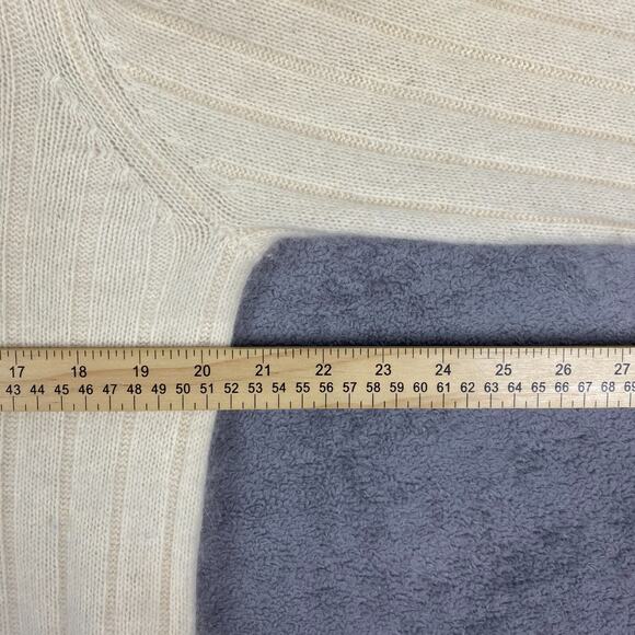 Liz Claiborne Sweater Women M Turtleneck Cream Rabbit Hair Wool Blend Soft Cozy - Picture 14 of 16